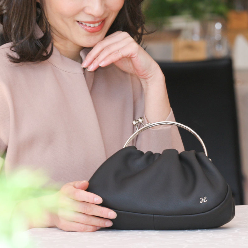 60代女性が輝く 人気のレディースバッグ おすすめブランド12選