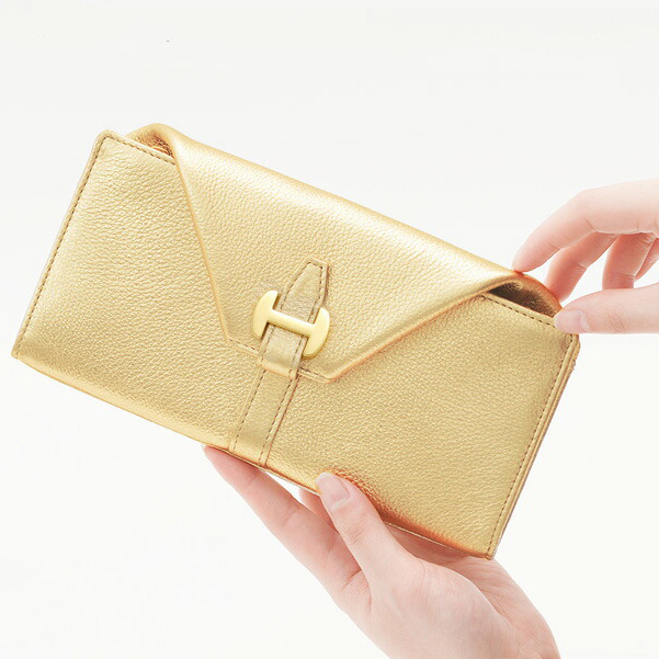 22年版 金運がアップするお財布の選び方 風水で見る幸運の色と人気ブランドの開運財布43選