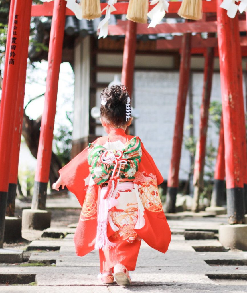 保存版 子供の成長を祝う 七五三 いつやる 何する 衣装は お参り